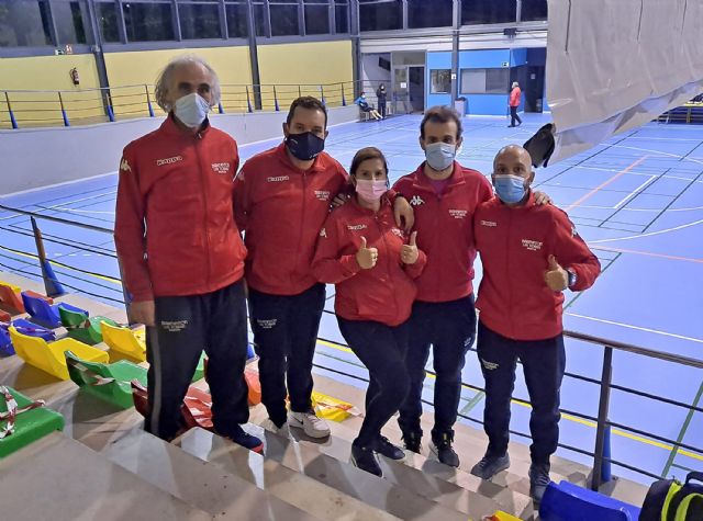 Gran actuación del Bádminton Las Torres en la prueba de Barcelona del circuito nacional senior - 1, Foto 1