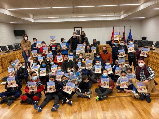 Alumnos de 3º de Primaria del colegio San Antonio visitan el Ayuntamiento de Torre Pacheco - 2, Foto 2