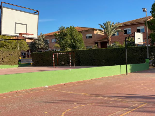 El concejal de Educación visita el colegio Hernández Ardieta para conocer las últimas actuaciones realizadas - 4, Foto 4