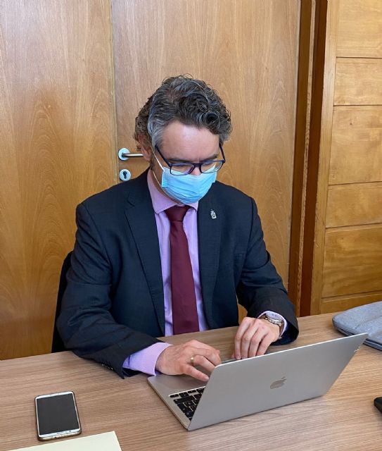 Luz verde a la contratación de los campamentos de verano para escolares de Murcia - 1, Foto 1