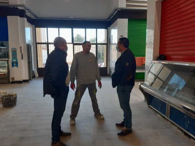 Realizadas obras de mejora en las dependencias de la Plaza de Abastos y del albergue juvenil del Espacio M - 1, Foto 1