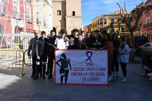 Los centros escolares de Mula leen textos en contra de la violencia de género - 1, Foto 1