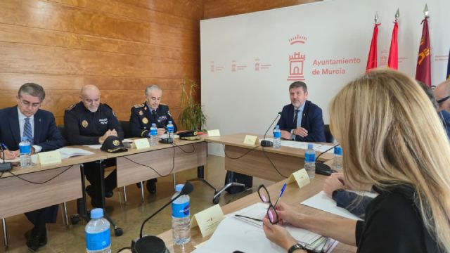 El Ayuntamiento de Murcia activa el dispositivo especial de seguridad para la Navidad tras la celebración de la Junta Local de Seguridad - 2, Foto 2
