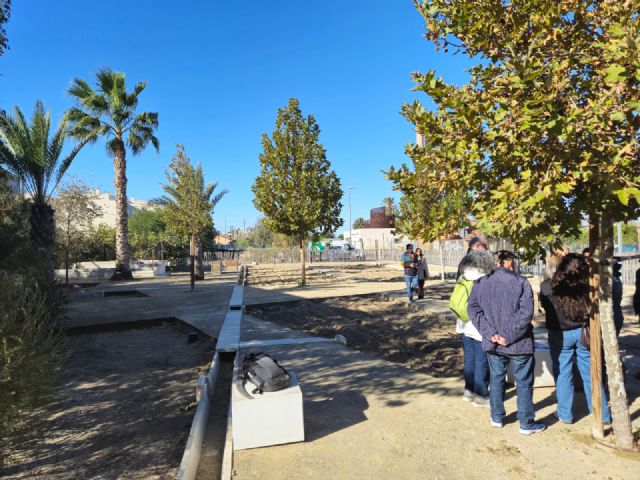 Los 63 nuevos usuarios de los Huertos de Ocio toman posesión de sus parcelas tras formarse en cultivos ecológicos - 2, Foto 2