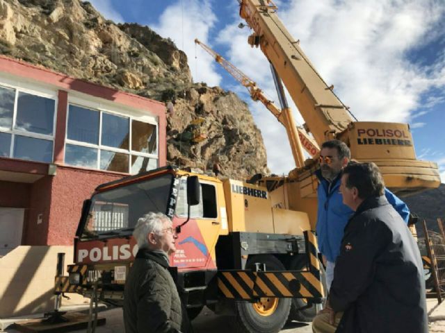 Avanzan los trabajos de consolidación del monte de las Casillas y el acondicionamiento de muros de contención en San Antón - 3, Foto 3