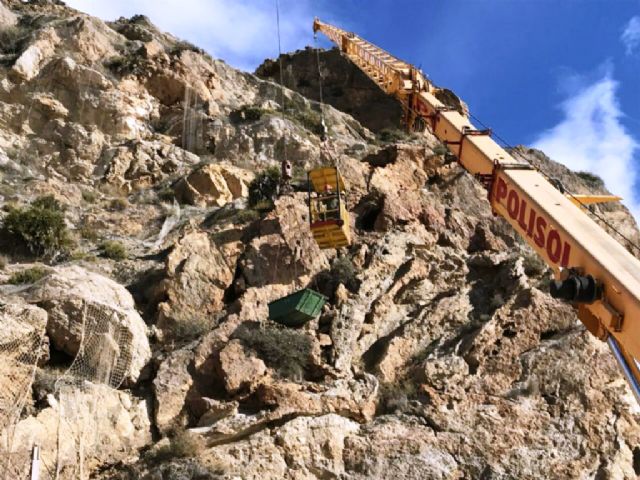 Avanzan los trabajos de consolidación del monte de las Casillas y el acondicionamiento de muros de contención en San Antón - 4, Foto 4