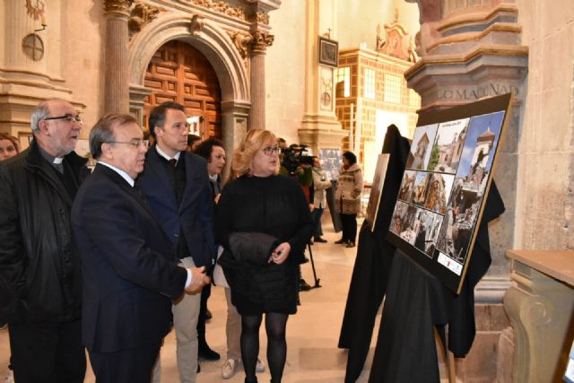 El Alcalde y el Consejero de Fomento inauguran la exposición Lorca, ayer y  hoy de la fotógrafa lorquina María José Ruiz - 2, Foto 2