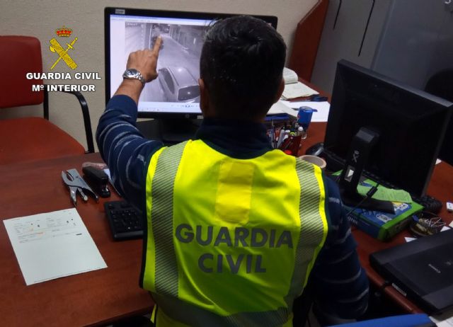 La Guardia Civil investiga a la propietaria de un establecimiento de Torre Pacheco por simular un robo con violencia - 1, Foto 1