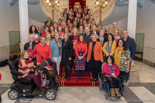 Servicios Sociales destina más de 1 millón de euros para subvencionar instituciones de acción social, clubes de personas de mayores y colegios - 1, Foto 1