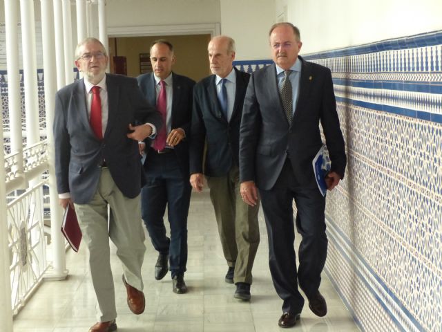 La Asamblea Regional alcanza un acuerdo con la UPCT - 3, Foto 3