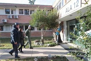 Robles visita el Ala 12 del Ejército del Aire - 1, Foto 1