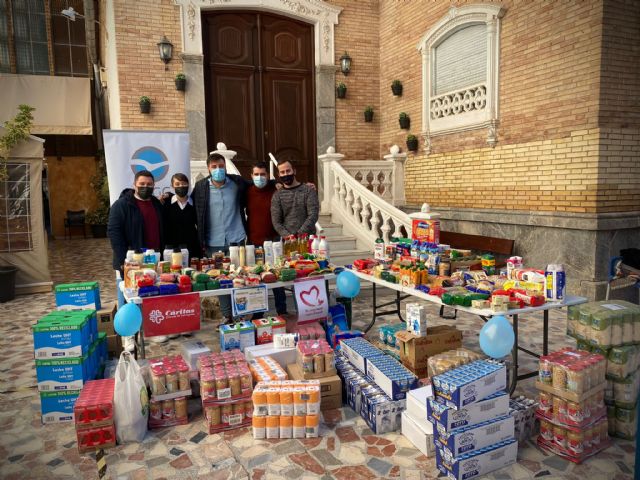 NNGG lleva a cabo una campaña regional de recogida de juguetes y alimentos, 'La ilusión que nos une' - 1, Foto 1
