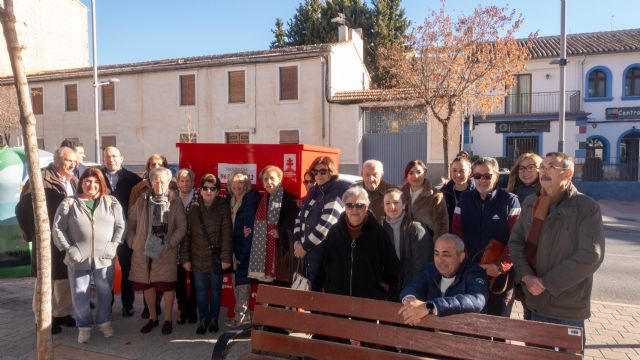El Ayuntamiento de Caravaca y Cáritas mejoran la recogida selectiva de residuos textiles en el municipio - 2, Foto 2