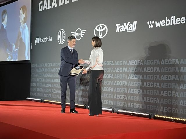 ILUNION TextilCare, pionera en sostenibilidad logística en el sector de la gestión textil, recibe el premio AEGFA 2024 - 1, Foto 1