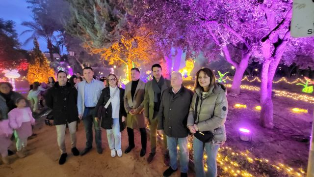 El Parque de la Compa&ntilde;ía de Molina de Segura se transforma en un espacio mágico con el evento Lucidum Natura hasta el próximo día 5 de enero - 3, Foto 3