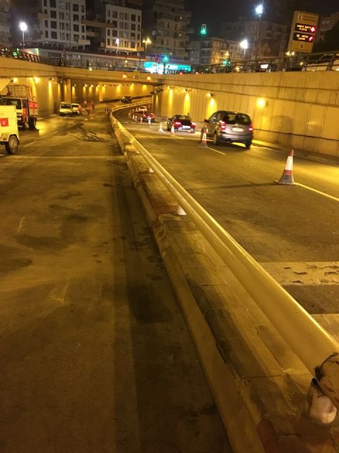 Continúan las obras de mejora de la seguridad vial en el túnel de la Plaza de Castilla - 1, Foto 1