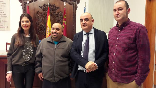 105 lorquinos recibirán formación en habilidades sociales y para acceder a un empleo gracias al Plan de Desarrollo Gitano de la Concejalía de Servicios Sociales - 1, Foto 1