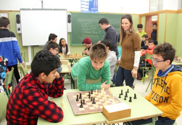 Cerca de 700 alumnos del IES Rambla de Nogalte celebran Santo Tomás de Aquino con una veintena de actividades - 3, Foto 3