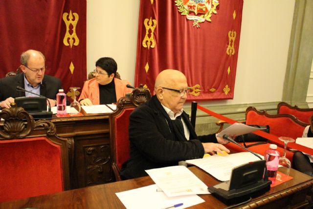 Padín se pregunta si el alcalde también va atacar a los sindicatos por pedir explicaciones sobre la compra del hotel - 1, Foto 1