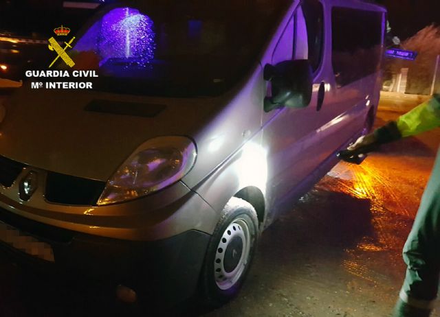 La Guardia Civil detiene a dos conductores que atropellaron a dos peatonas y se dieron a la fuga - 2, Foto 2