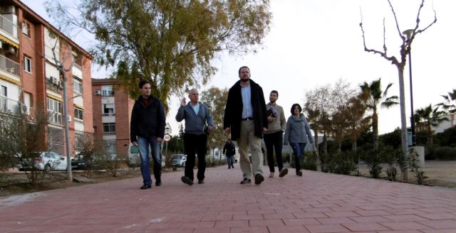 El Ayuntamiento realizará distintas mejoras en la plaza José María Párraga y en el Jardín de la Avenida de la Paz de El Palmar - 2, Foto 2