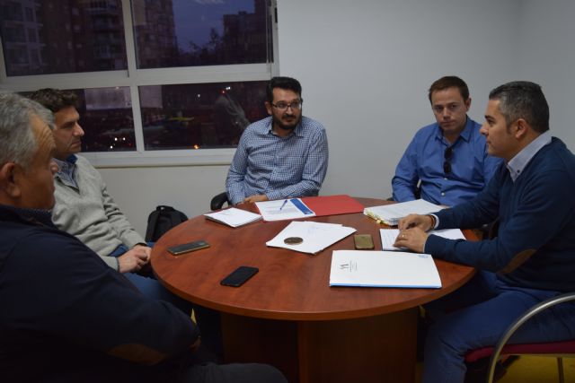 Los diputados del PP abordan con el catedrático, Victoriano Martínez, las enmiendas de la oposición a la Ley del Mar Menor - 1, Foto 1