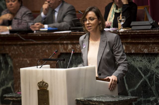 El PP propone regular el derecho de las mujeres a amamantar en público - 1, Foto 1