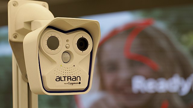 La red 5G conecta un robot que ayuda a prevenir el Covid-19 - 2, Foto 2