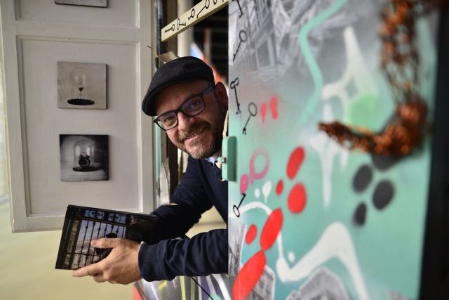 La exposición ‘Sonrisas confinadas’ del fotógrafo Pablo Sánchez se puede seguir visitando en El Batel - 4, Foto 4