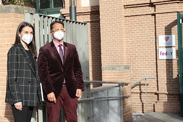 Su Majestad la Reina conoce la estrategia trasversal frente a la vulnerabilidad que implantará FEDER, Foto 1