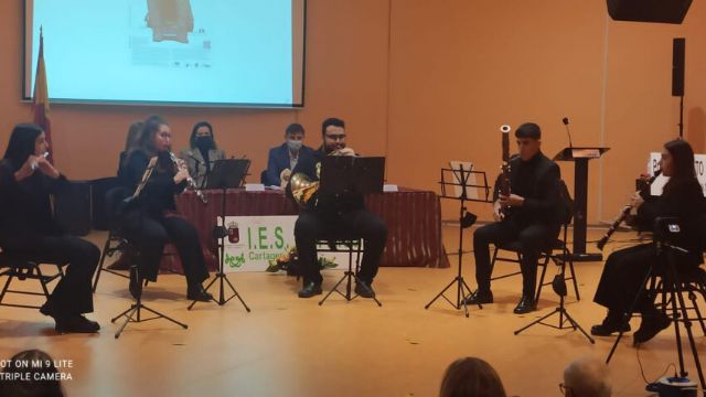 El IES Ben Arabí entrega el XXIV Premio Jacinto Alcaraz a ÁPICES - 3, Foto 3