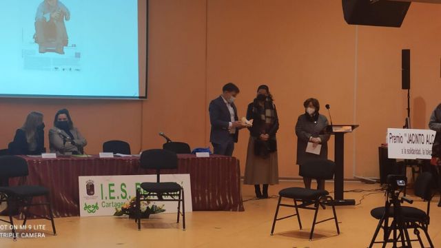 El IES Ben Arabí entrega el XXIV Premio Jacinto Alcaraz a ÁPICES - 4, Foto 4