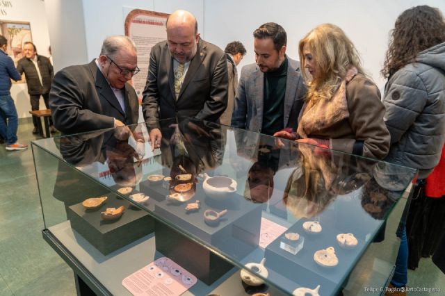 Cultura muestra el ´Resplandor de Roma´ con sus lucernas romanas - 2, Foto 2