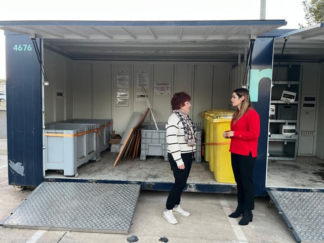 El Grupo Socialista apuesta por la creación de una red de ecopuntos fijos en Murcia ante la inacción del PP - 1, Foto 1