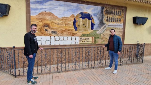 Podemos clama contra el maltrato a la memoria de las víctimas del Holocausto en la Región - 2, Foto 2