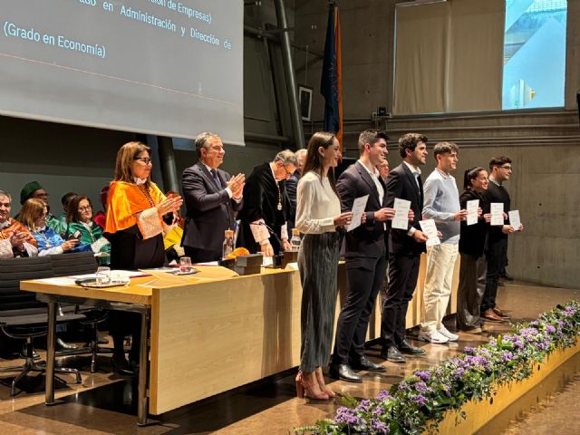 La Comunidad subraya la futura Ley de Universidades de la Región como motor de innovación y progreso social - 3, Foto 3