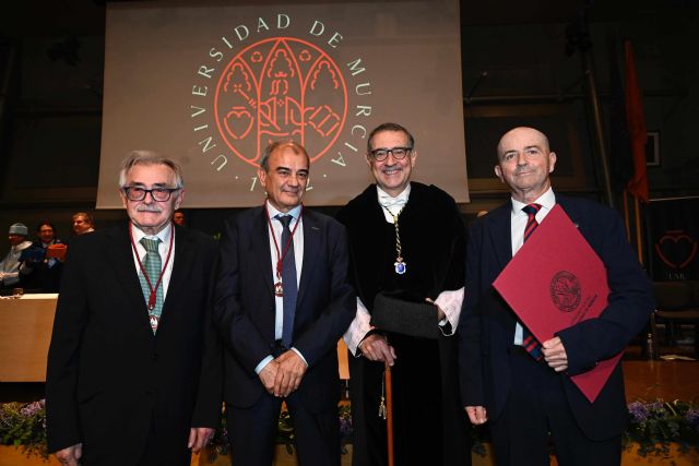 La UMU conmemora la excelencia y la trayectoria universitaria en un Santo Tomás con aire humanista - 1, Foto 1