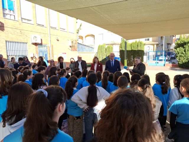 El Ayuntamiento y el Gobierno regional mejoran las instalaciones del CEIP Jacinto Benavente - 2, Foto 2