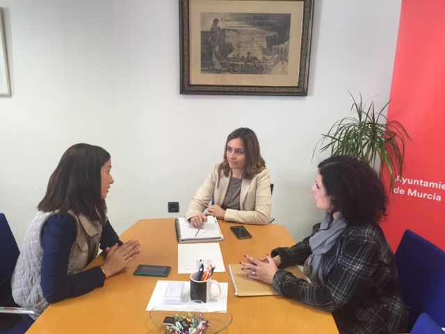 Un grupo de nazarenas pide apoyo al Ayuntamiento de Murcia para un paso portado exclusivamente por mujeres - 2, Foto 2