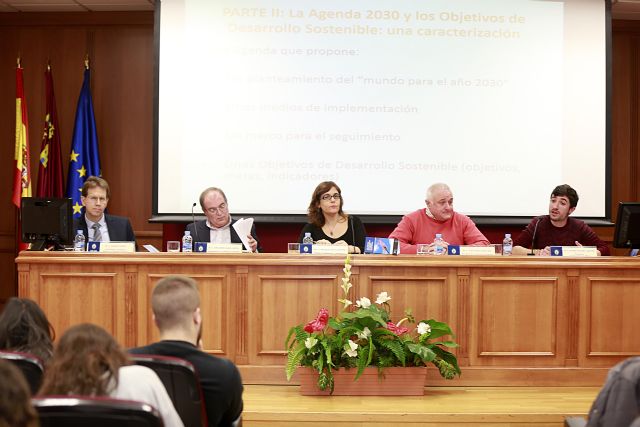 La UCAM inicia las XVII Jornadas Internacionales de Caridad y Voluntariado - 1, Foto 1