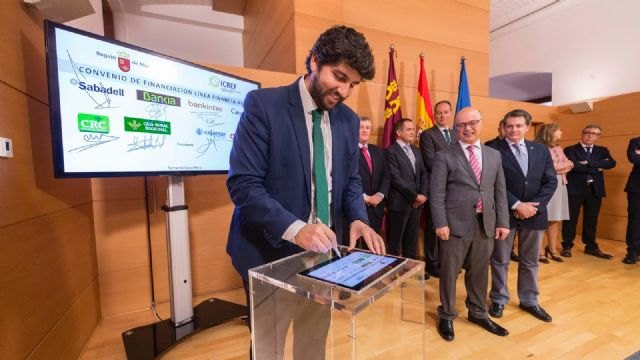 López Miras anuncia una línea de crédito de 8 millones para apoyar al sector agroalimentario - 1, Foto 1