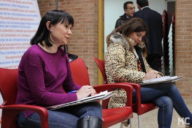 MC: Los vecinos achacan al Gobierno de Castejón el mal estado de la carretera de El Albujón y el caos provocado por su deficiente planificación - 4, Foto 4