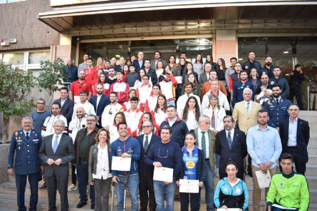 La Comunidad beca a 85 deportistas de alto rendimiento de la Región de Murcia - 1, Foto 1