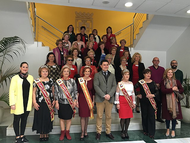 Recepción de las aspirantes a Reina y Damas de la Federación de Centros de Mayores de Murcia - 1, Foto 1