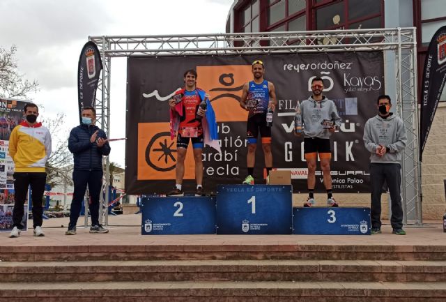 Estanislao Lorencio y Paloma Sánchez, ganadores del XII Duatlón Ciudad de Yecla - 1, Foto 1