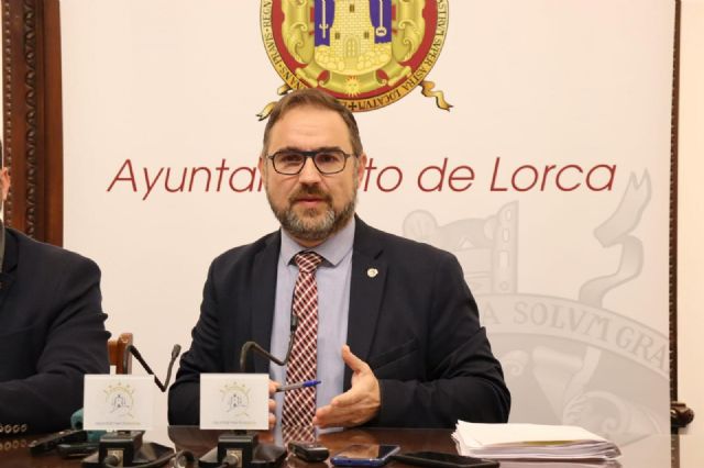El Ayuntamiento aprueba con el apoyo de todos los grupos municipales, a excepción del PP que se abstenido, la ordenanza que regula la distancia de las granjas de porcino - 1, Foto 1