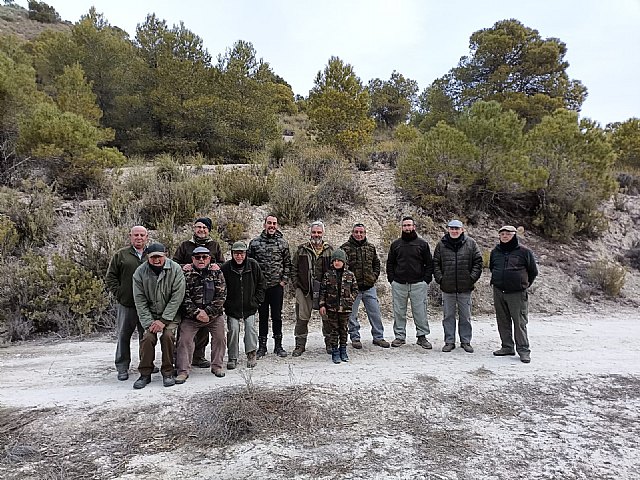 VOX comparte una jornada de caza en un coto del noroeste de la Región de Murcia - 1, Foto 1
