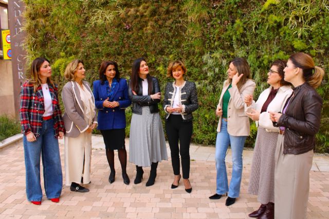 El PP lanza en Lorca una ofensiva conjunta en todos los parlamentos para conseguir una Ley Orgánica nacional que prohíba el burka - 2, Foto 2