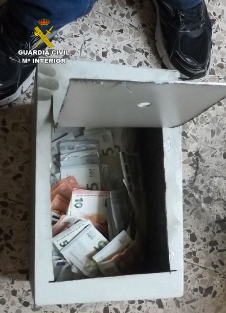 El incendio de una vivienda en Caravaca descubre un punto de manipulación y venta de droga - 4, Foto 4