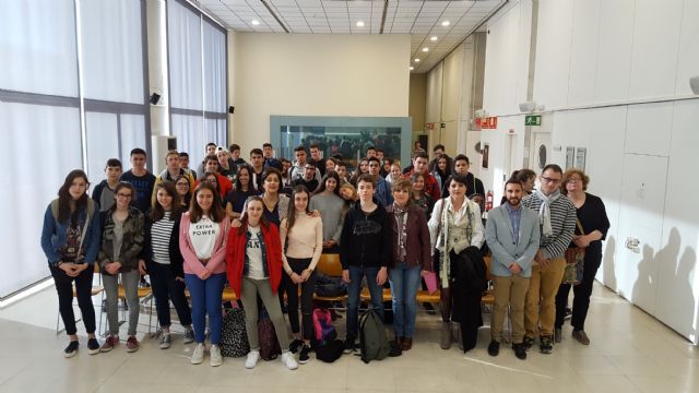 Recepción a los alumnos de Cartagena que participan en un intercambio con un colegio de Lille (Francia) - 1, Foto 1